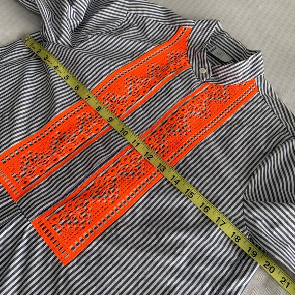 Bogner tunic top Women’s 6 Blue White Stripe Orange Crochet Detail Hidden Button - Picture 11 of 12